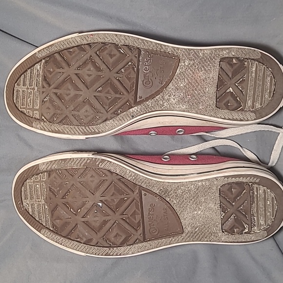 Converse - Picture 3 of 4